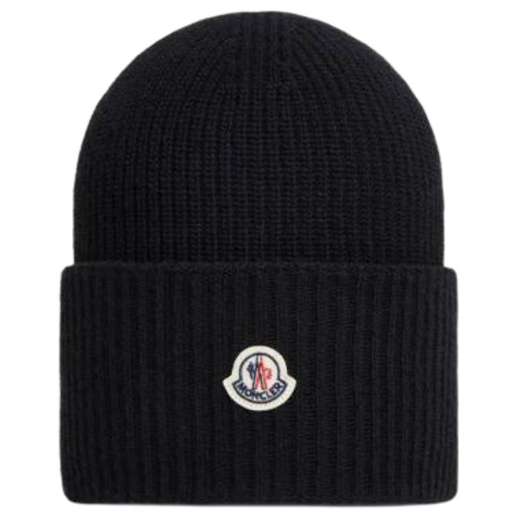 Женская шапка Moncler Beanie (черная)