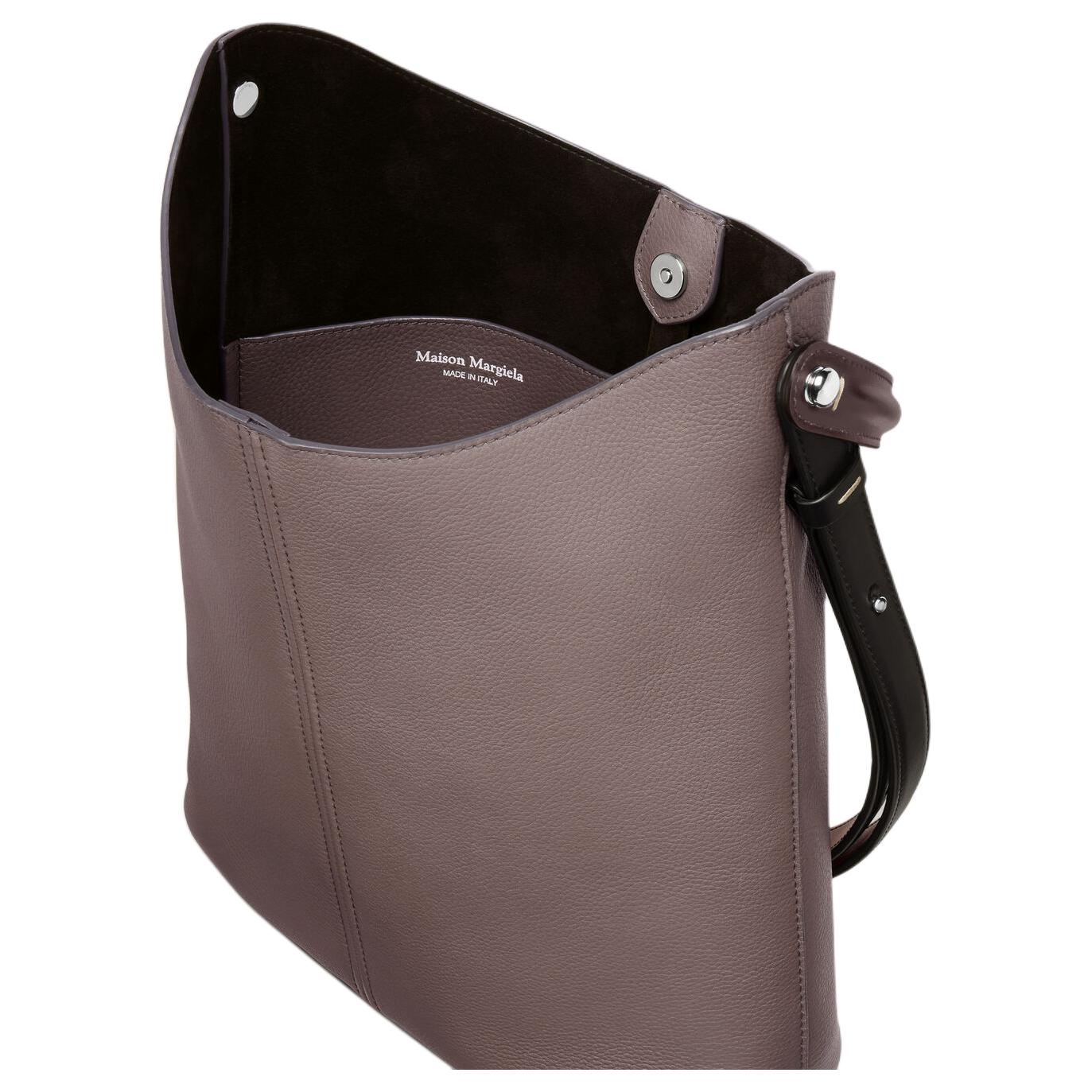 Женская сумка Maison Margiela Dress-age Hobo (коричневая) — фото 4