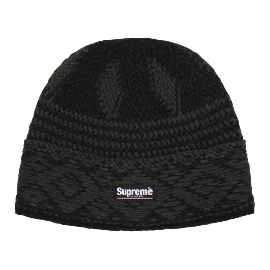 Supreme logo-patch beanies hat