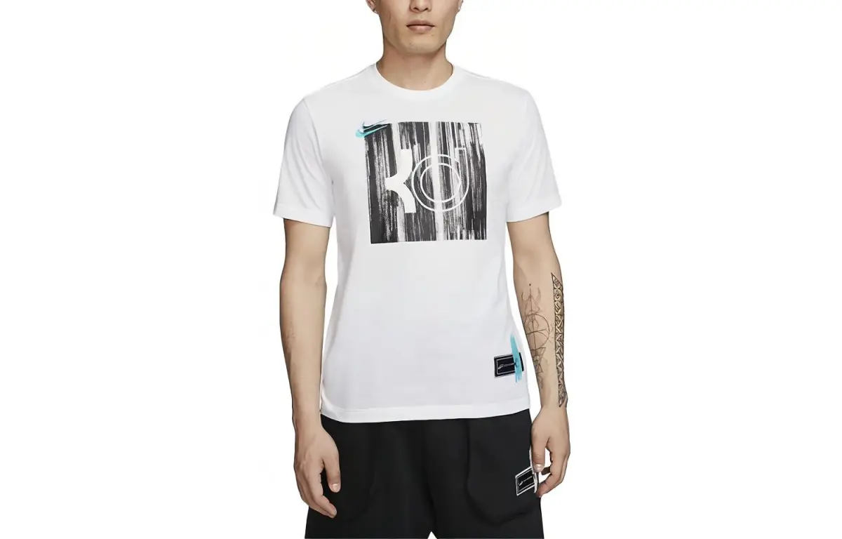 Nike T-Shirts Men's White Crew Neck Moderate Straight Fit