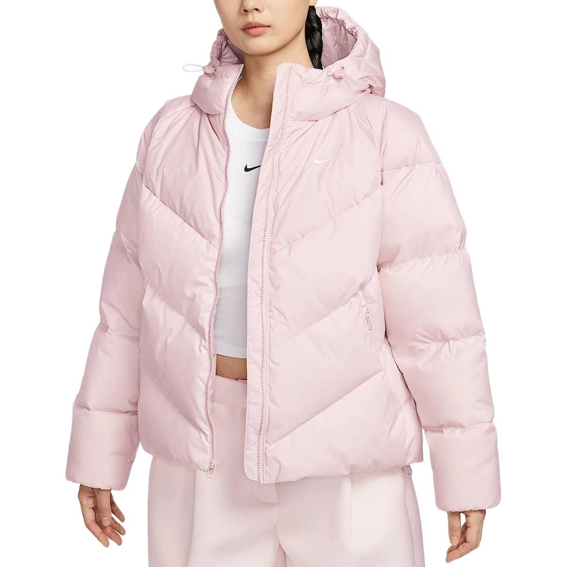 Женская куртка Nike Windpuffer Storm-FIT (черная)