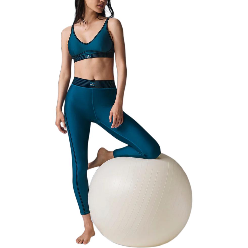 Alo Yoga Pants Women’s Moderate