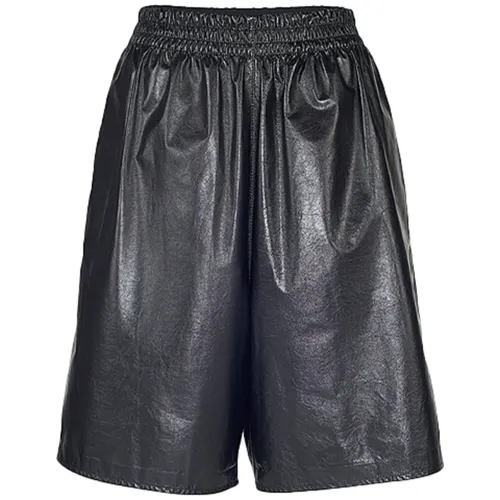 Bottega Veneta Casual Shorts Women's Black