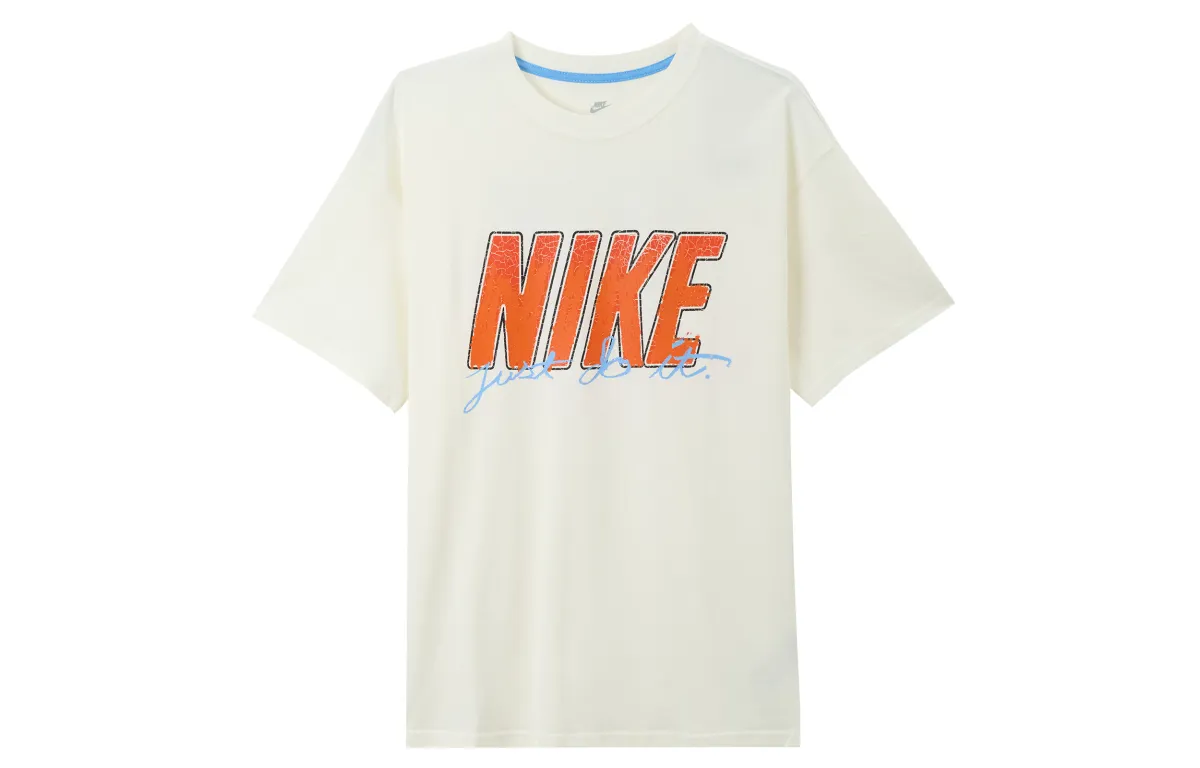 Nike T-Shirts Men's White Crew Neck Moderate Straight Fit