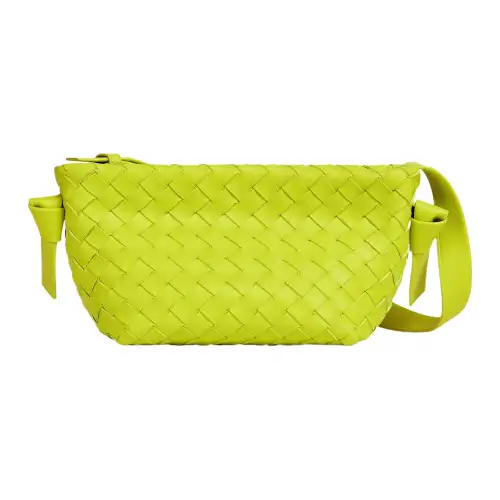 Bottega Veneta Tie Intrecciato Snap Locked Shoulder Bag