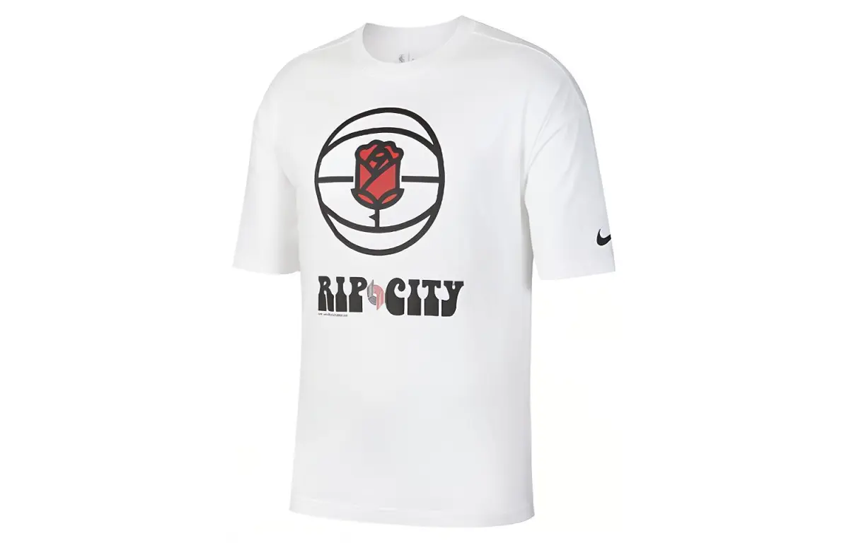 Nike T-Shirts Men's White Crew Neck Moderate Straight Fit