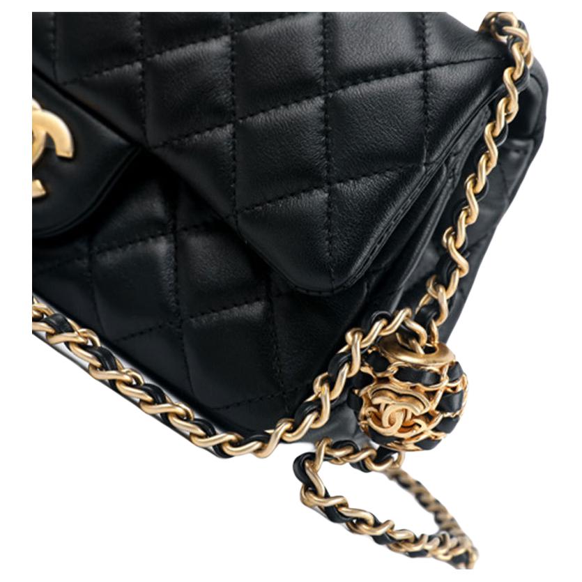 Женская сумка Chanel Classic Flap CF 22S mini (черный) — фото 5