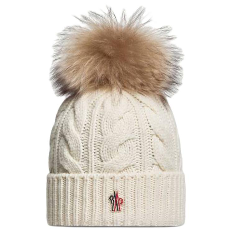 Женская шапка Moncler (бежевая)