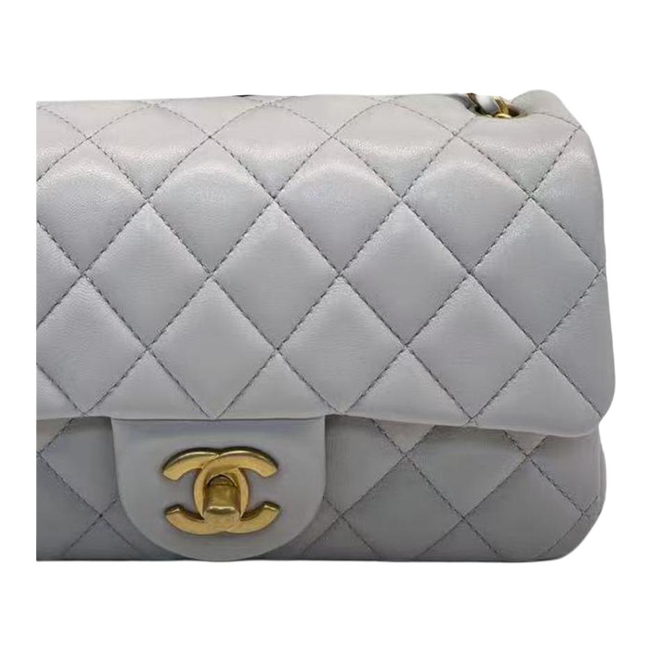 Женская сумка Chanel на цепочке (серая) — фото 4