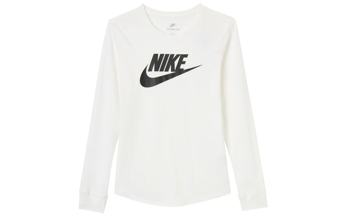Nike T-Shirts Women's White Crew Neck Moderate Other