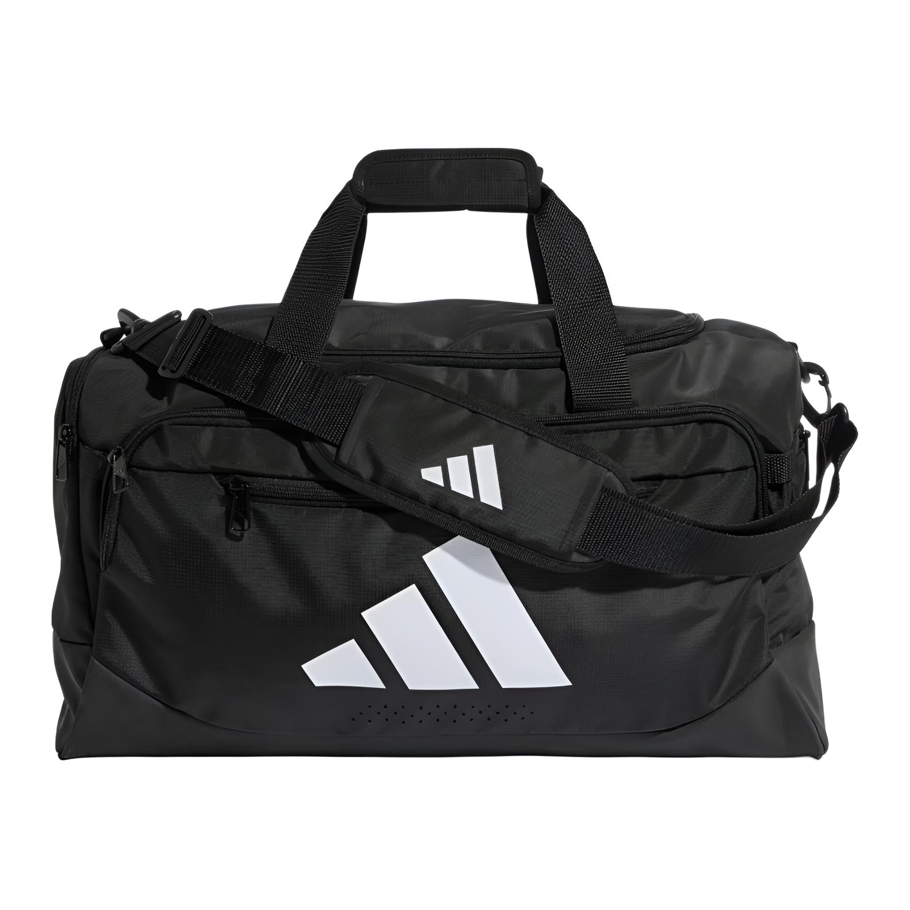 Сумка adidas 42.3L Training Defender (черная)