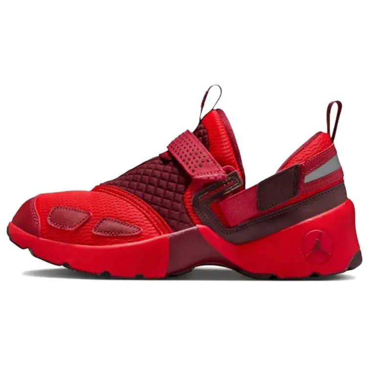 Jordan Trunner LX Training Shoes Women's Chile Red
