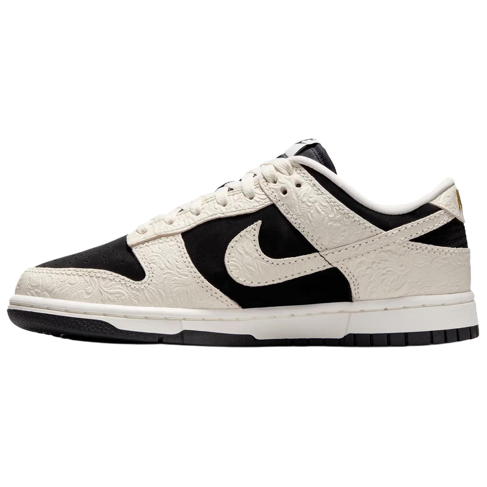 Женские кроссовки Nike Nike Dunk Embossed Baroque CNY (черно-белые)