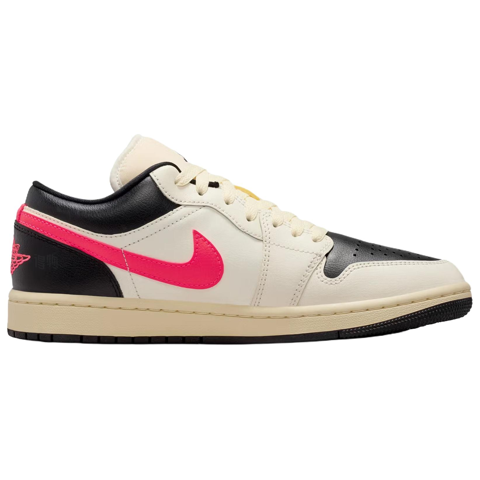 Женские кроссовки Jordan Air Jordan 1 (белые) — фото 2