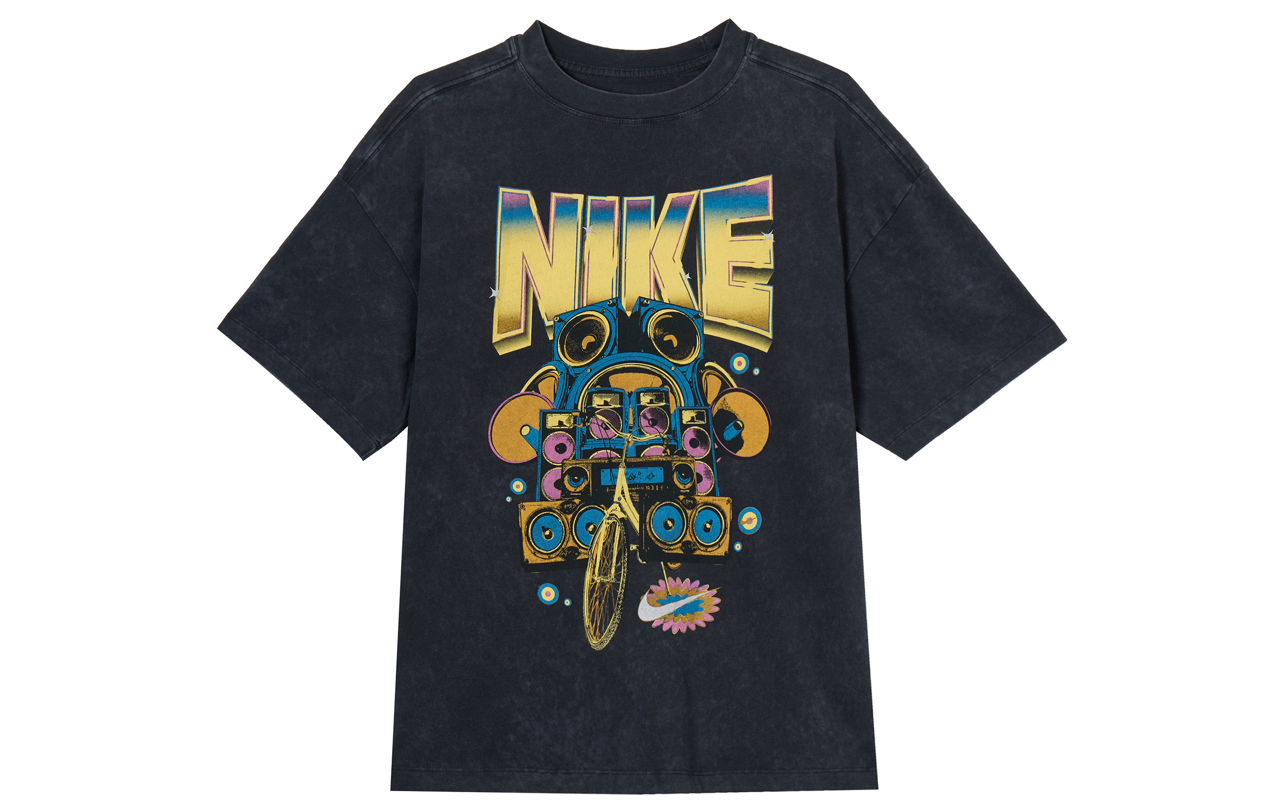 Женская футболка Nike Sportswear (черная)