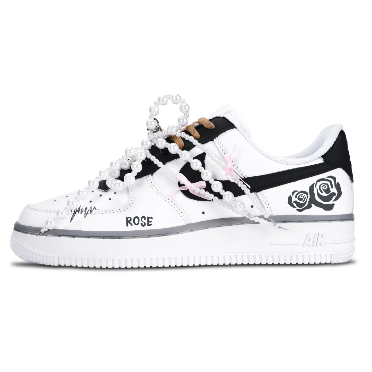 Nike Air Force 1 Waterproof And Wear resistant Low top Skateboard Shoes Women's White Black