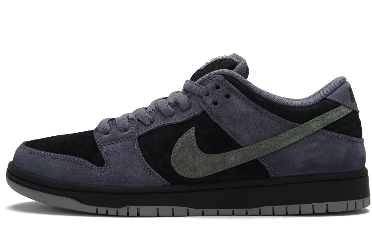 Nike Dunk SB Bunny Plush Toy Low top Skateboard Shoes Unisex Gray Black