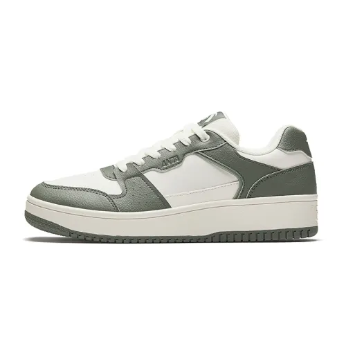 Anta Slip Resistant Abrasion Resistant Low top Skateboard Shoes Men's White Green