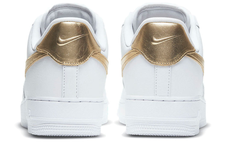 Мужские кроссовки Nike Air Force 1 (бело-золотые) — Белый / золотой — фото 5