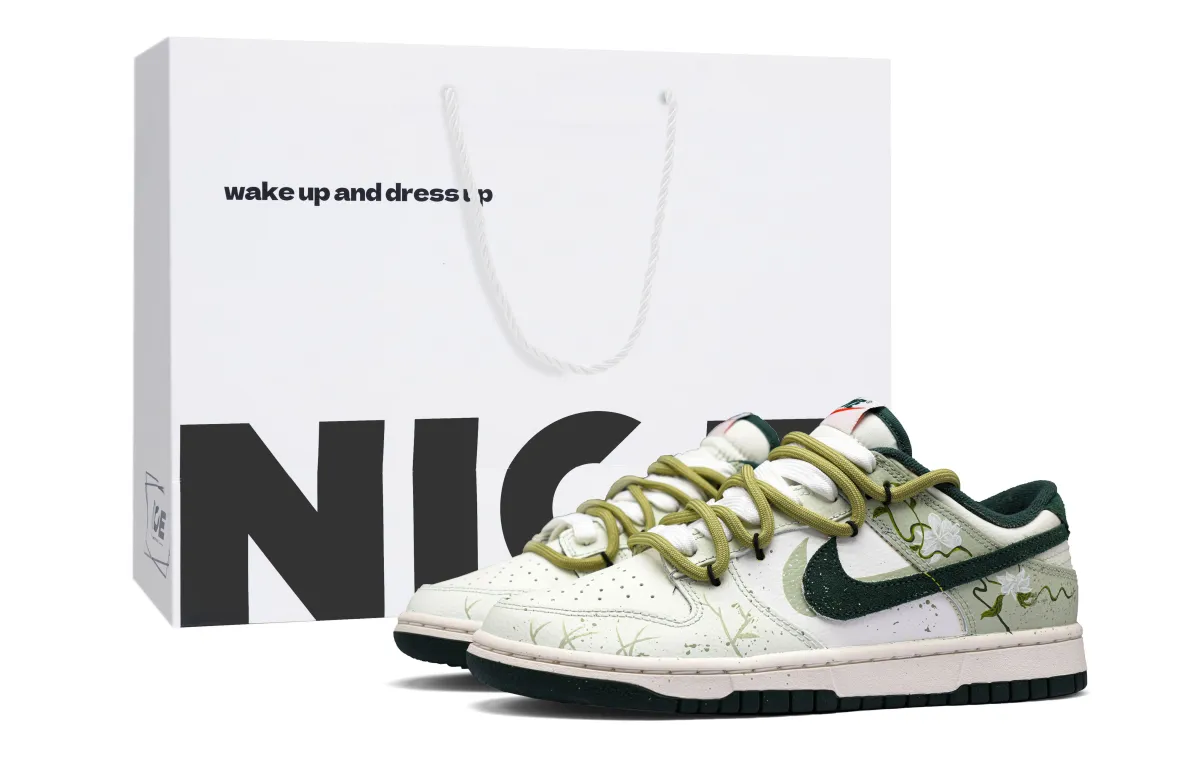 Nike Dunk Youth Without Regret Cushioning Lightweight Slip Resistant Low top Skateboard Shoes Unisex White Green