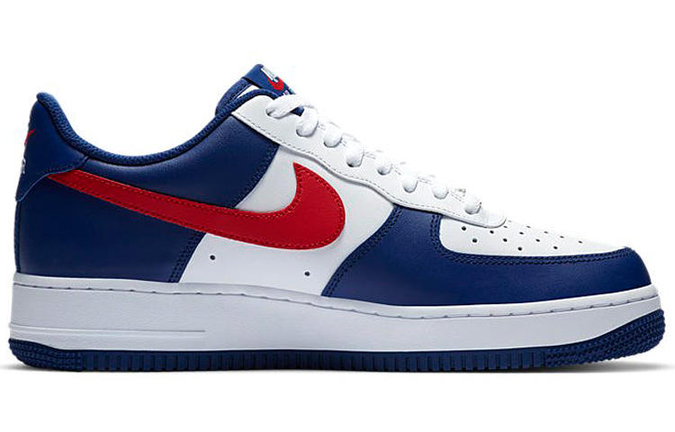 Мужские кеды Nike Air Force 1 (бело-сине-красный) — Белый / синий / красный — фото 2