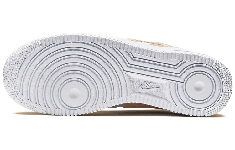 Женские кроссовки Nike Air Force 1 (бело-серые) — Белый / серебристый — фото 5