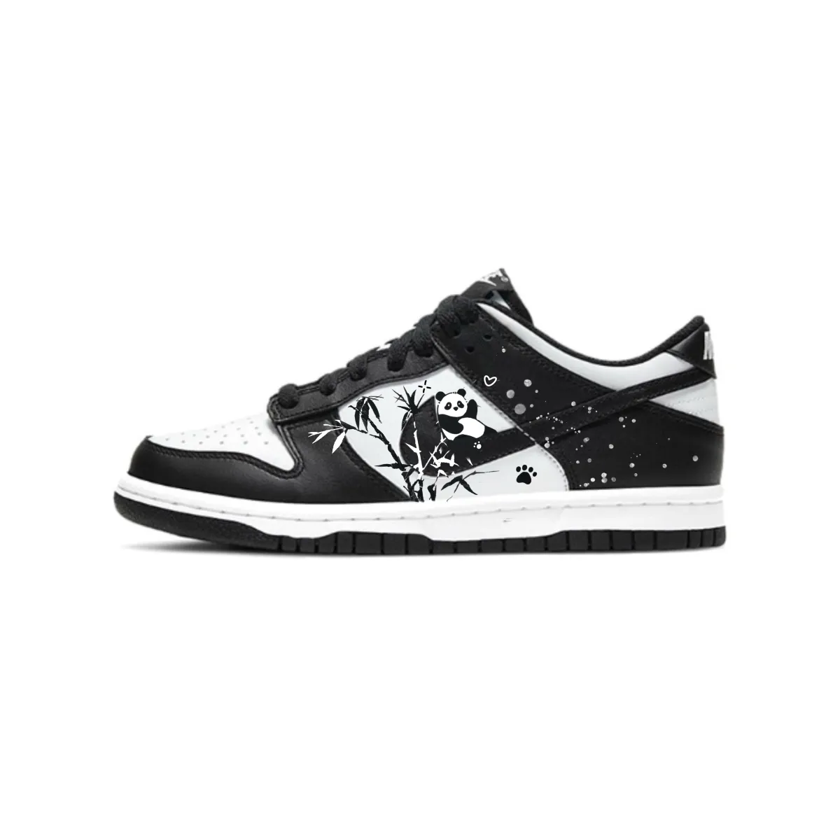 Nike Dunk Slip Resistant, Abrasion Resistant, Lightweight Low top Skateboard Shoes Unisex Black White