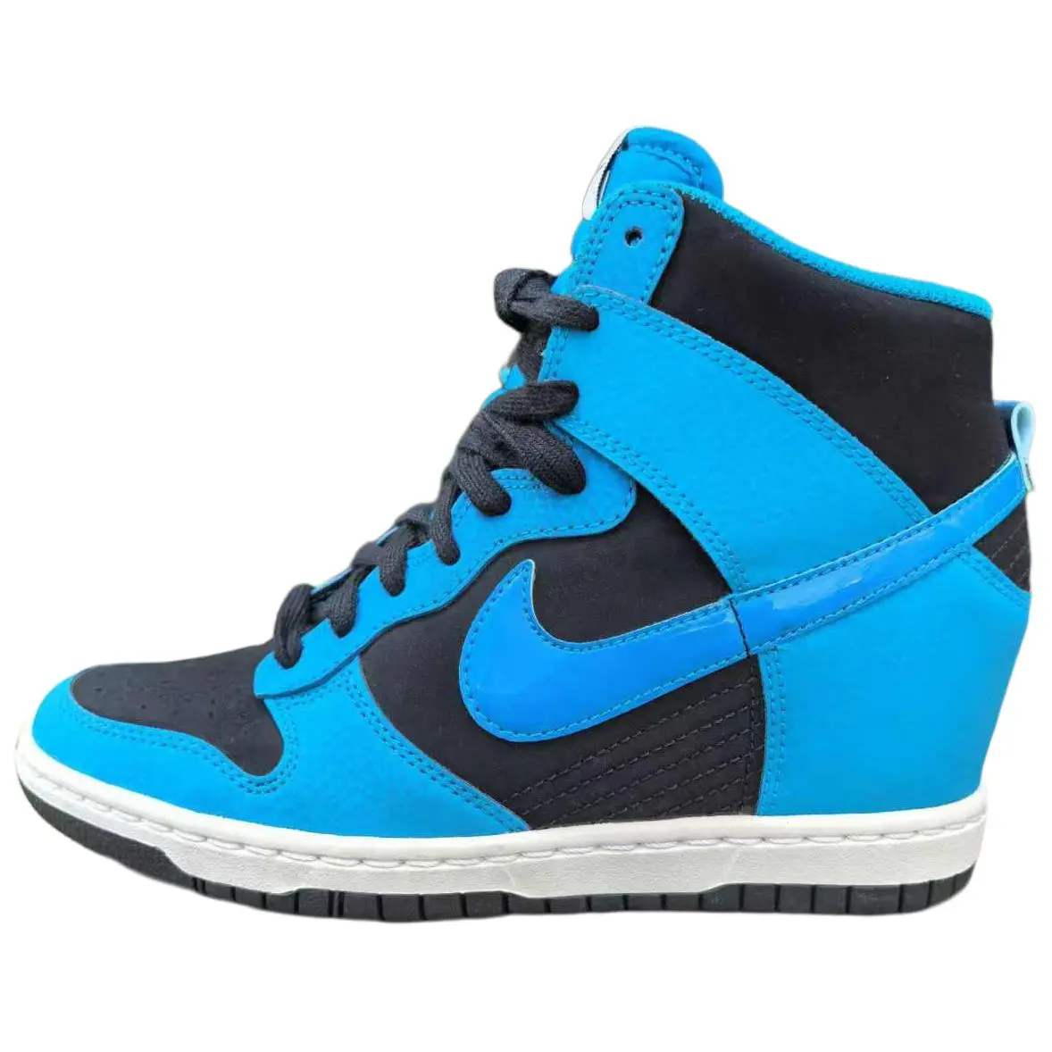 Nike Slip Resistant Abrasion Resistant High top Skateboard Shoes Women's Blue