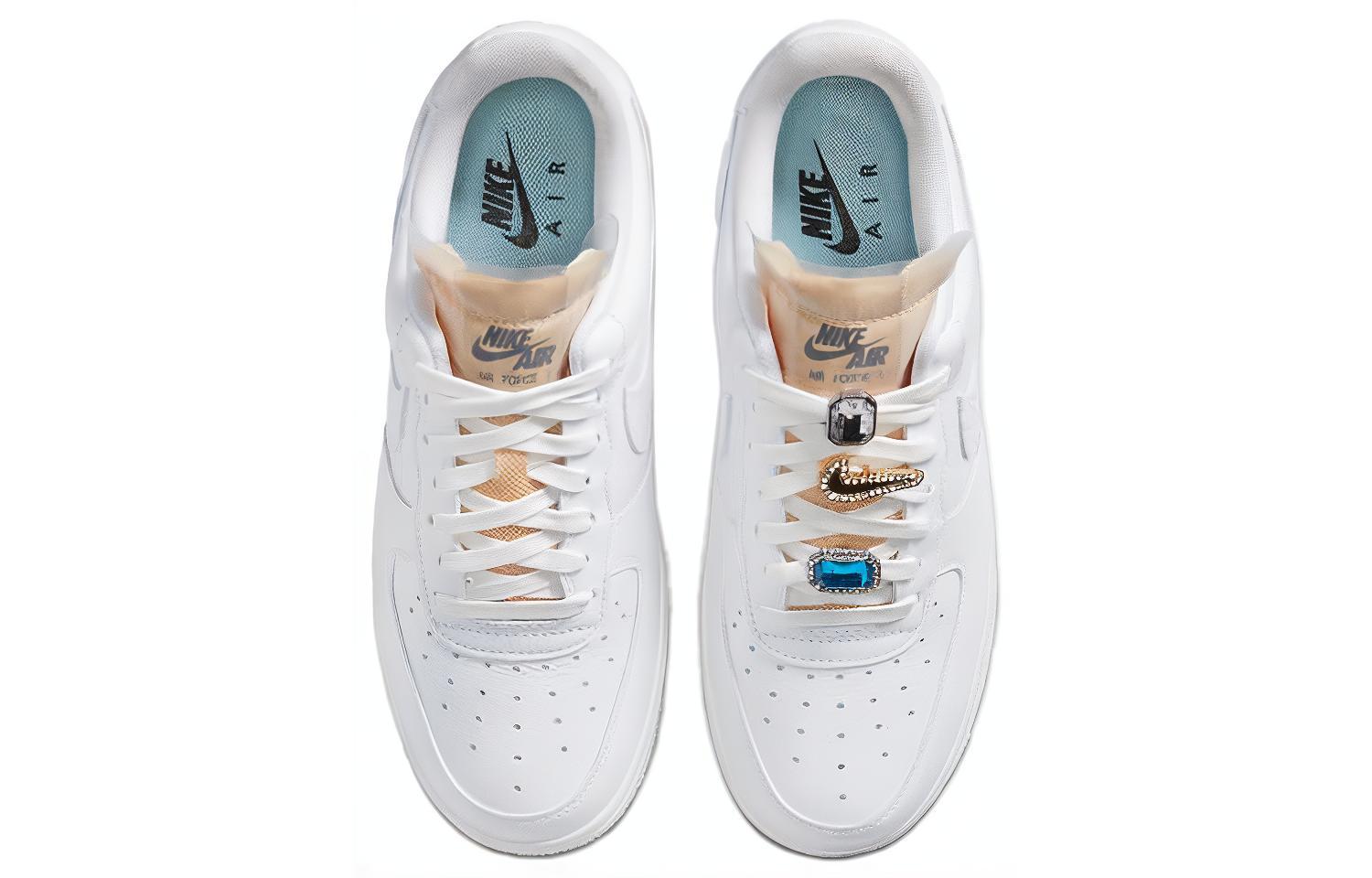 Женские кеды Nike Air Force 1 07 LX (белые) — Белыйкоричневый — фото 4