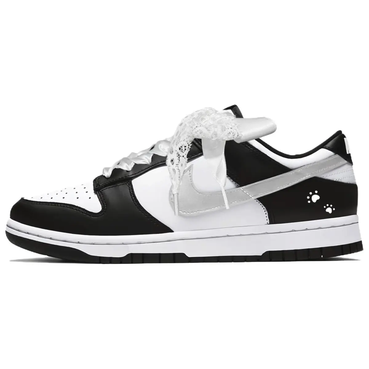 Nike Dunk Zhi Ye, Moonlight Lace Abrasion Resistant Low top Skateboard Shoes Women's Silver Black