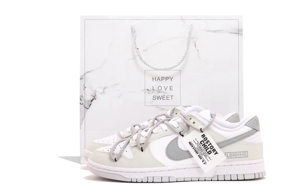 Nike Dunk Leather Coverage Low top Skateboard Shoes Unisex Light Gray