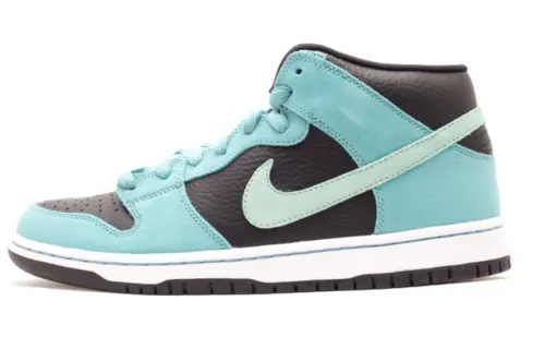 Nike Sb Dunk Mid Sea Crystal