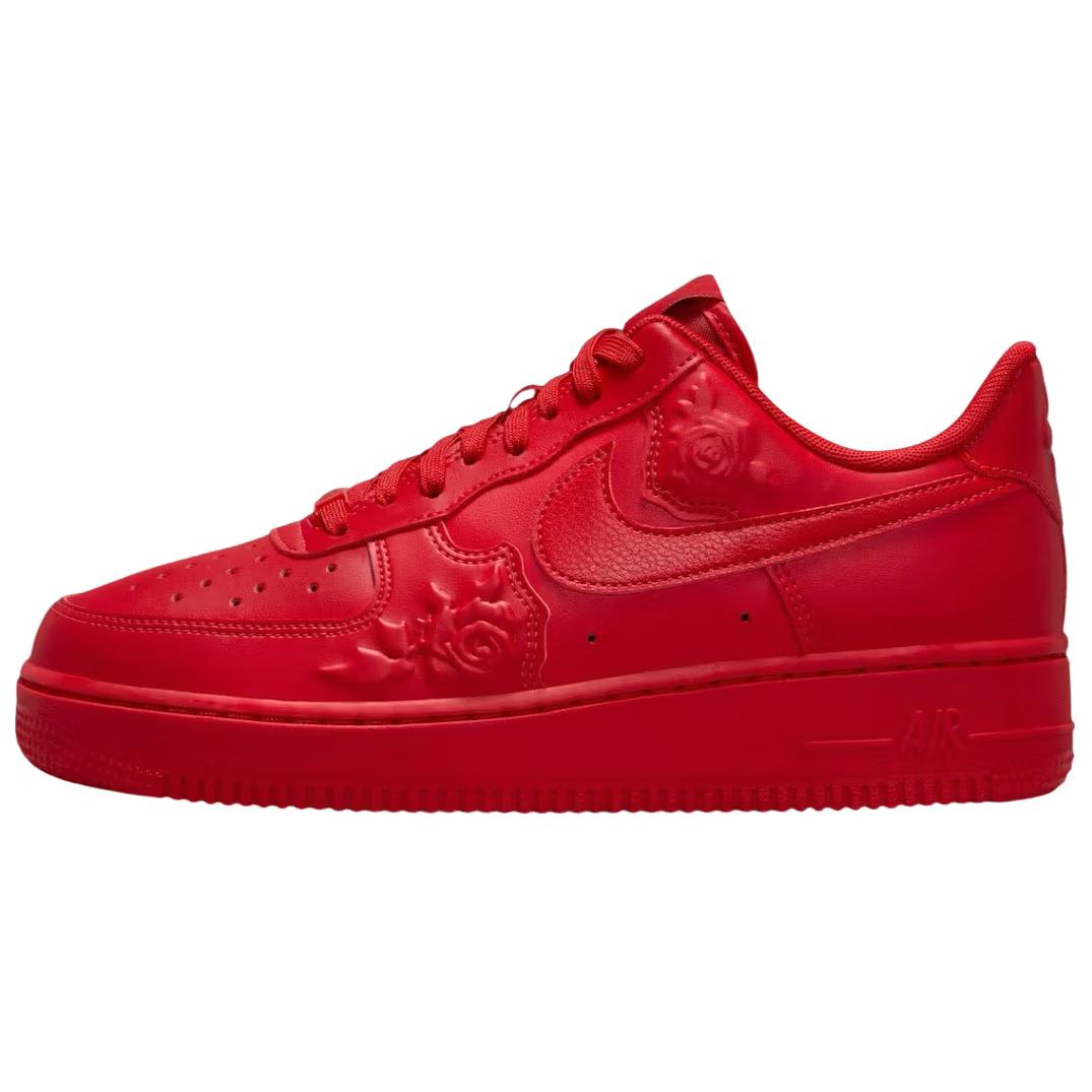 Женские кроссовки Nike Air Force 1 Low “Red Roses” (красные)