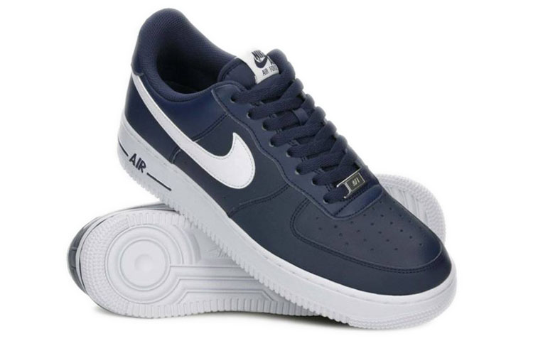 Мужские кроссовки Nike Air Force 1 07 Midnight Navy (синий) — фото 4