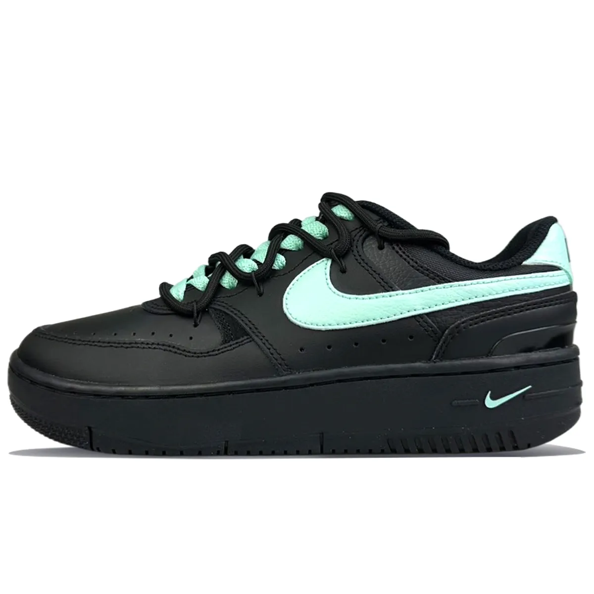 Nike Gamma Force Abrasion Resistant Lightweight Low top Skateboard Shoes Women's Black