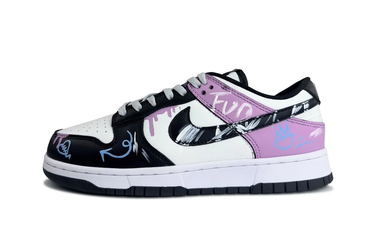 Nike Dunk Urban Chic Style Girl Abrasion Resistant Abrasion Resistant Low top Skateboard Shoes Unisex Black Pink