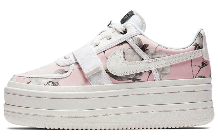 Женские кеды Nike Nike Air Vandal 2K Floral (бело-розовые)