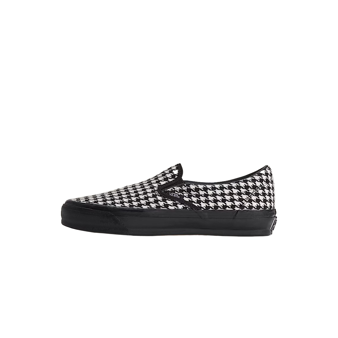 Слипоны Vans Premium Classic Slip-On (черно-белые)