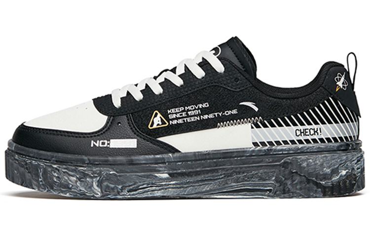 Anta Life Collection Non slip Lightweight Low top Skateboard Shoes Women's Black White