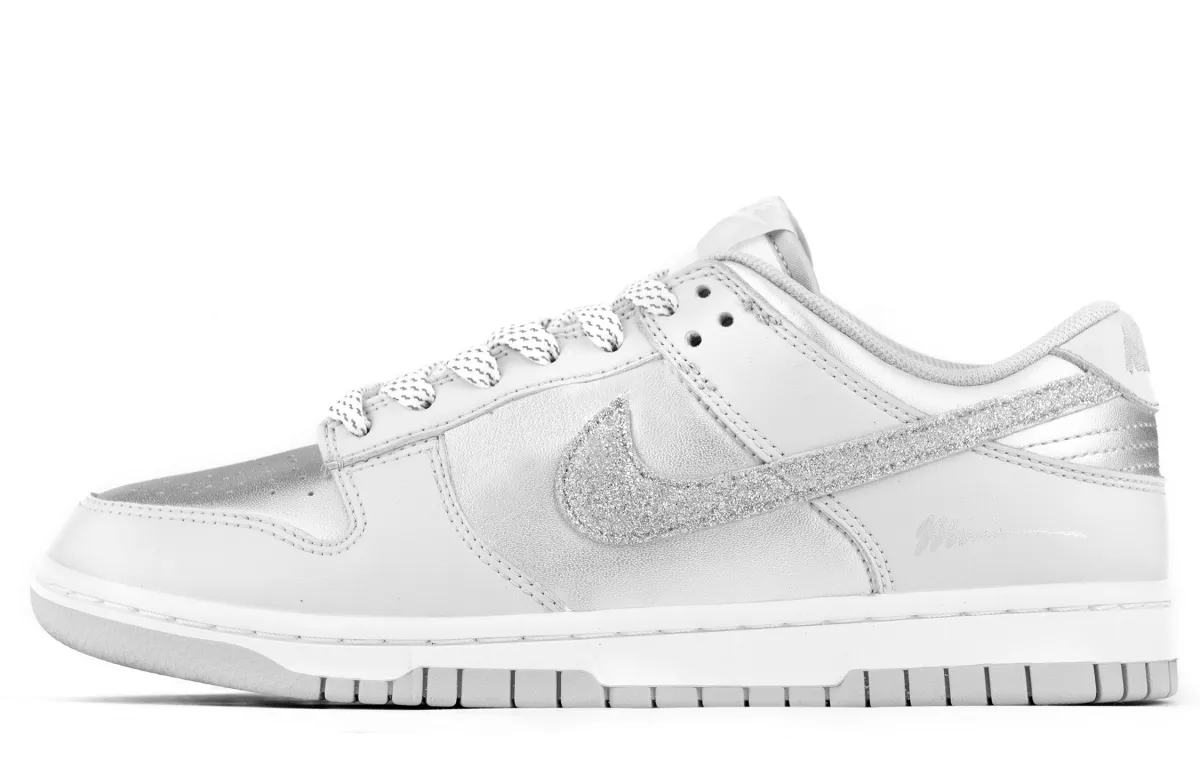 Nike Dunk LOW RETRO Low top Skateboard Shoes Unisex White Silver