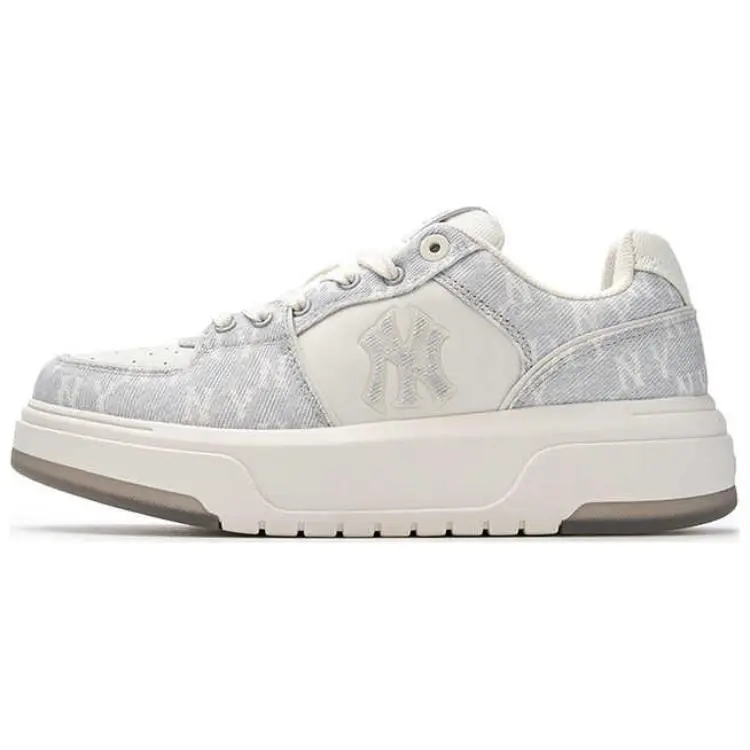 MLB New York Yankees Textile, Synthetic Leather Slip Resistant Abrasion Resistant Low top Skateboard Shoes Unisex Gray