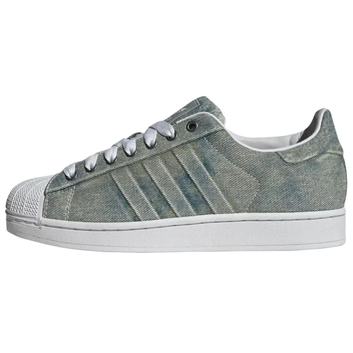 Adidas Originals Superstar 82 stripes trainers