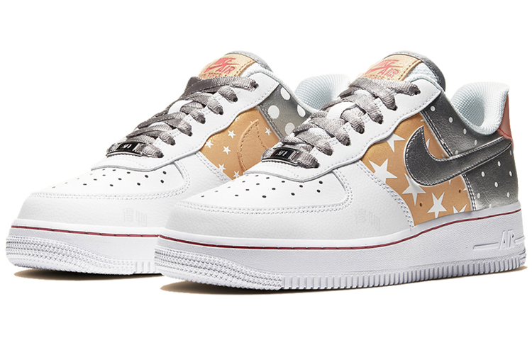 Женские кроссовки Nike Air Force 1 (бело-серые) — Белый / серебристый — фото 3