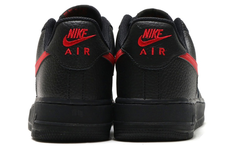 Мужские кеды Nike Air Force 1 (черно-красные) — фото 4
