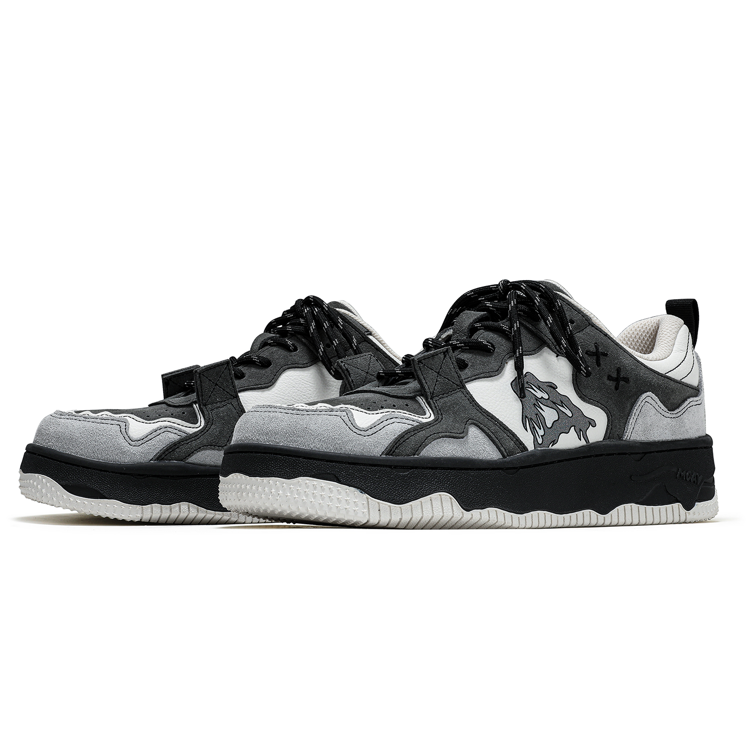 SENGUOGUO Low top Skateboard Shoes Unisex Black Gray