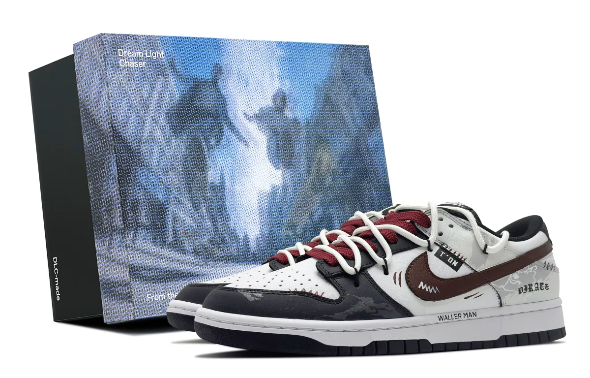 Nike Dunk Leather Abrasion-Resistant Abrasion-Resistant Low-top Skateboard Shoes Unisex Black White Red