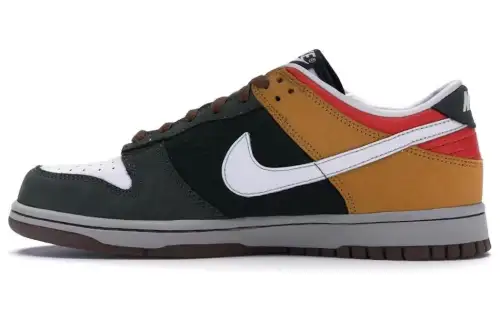 Nike Dunk Low Fern/White Chutney Women's