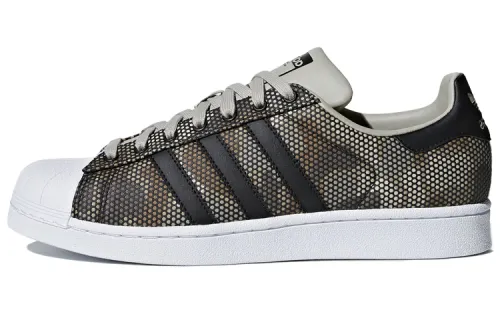 Adidas Originals Superstar Collection Comfortable Abrasion Resistant Low top Skateboard Shoes Unisex Black White