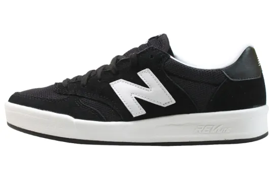 New Balance 300 Sneakers Black