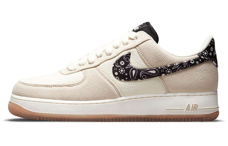 Мужские кроссовки Nike Air Force 1 "Paisley Swoosh" (молочный) — фото 1